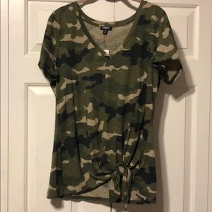 Camo tee